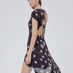 UO Lindsey Cap-sleeve Midi Dress